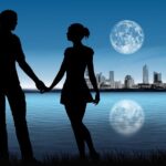 Couple Silhouette Moon Skyline  - susan-lu4esm / Pixabay