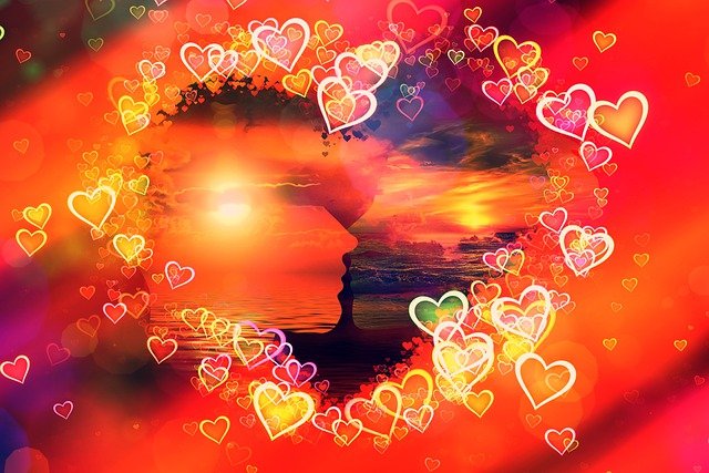 Heart Kiss Romance Romantic Love  - geralt / Pixabay