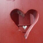 Heart Red Wood  - snowdrop87 / Pixabay