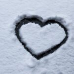 Heart Snow Frost Car Washer Winter  - stux / Pixabay