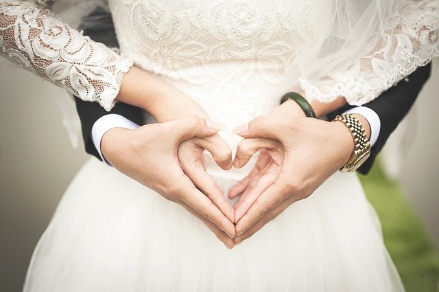 Heart Wedding Marriage Hands  - Takmeomeo / Pixabay