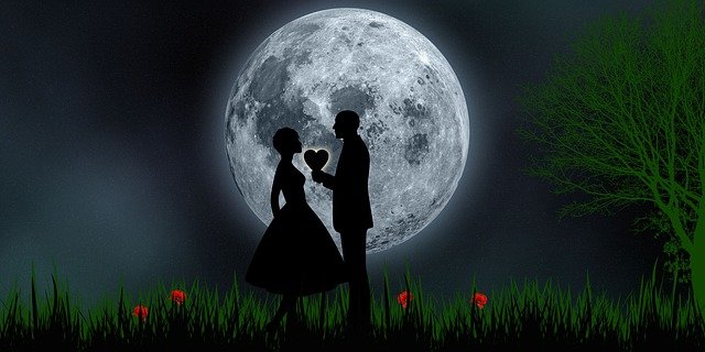 Love Romantic Romantic Night  - susan-lu4esm / Pixabay